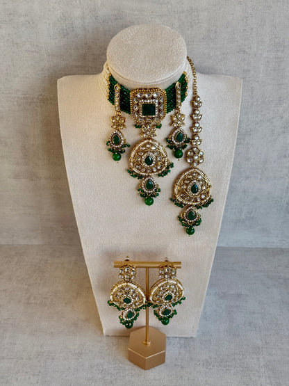 Ayura Designs Zarmeen Choker Set with Earrings & Tikka – Mirror-Cut Stones, Antique Gold Finish and Emerald Green Beads