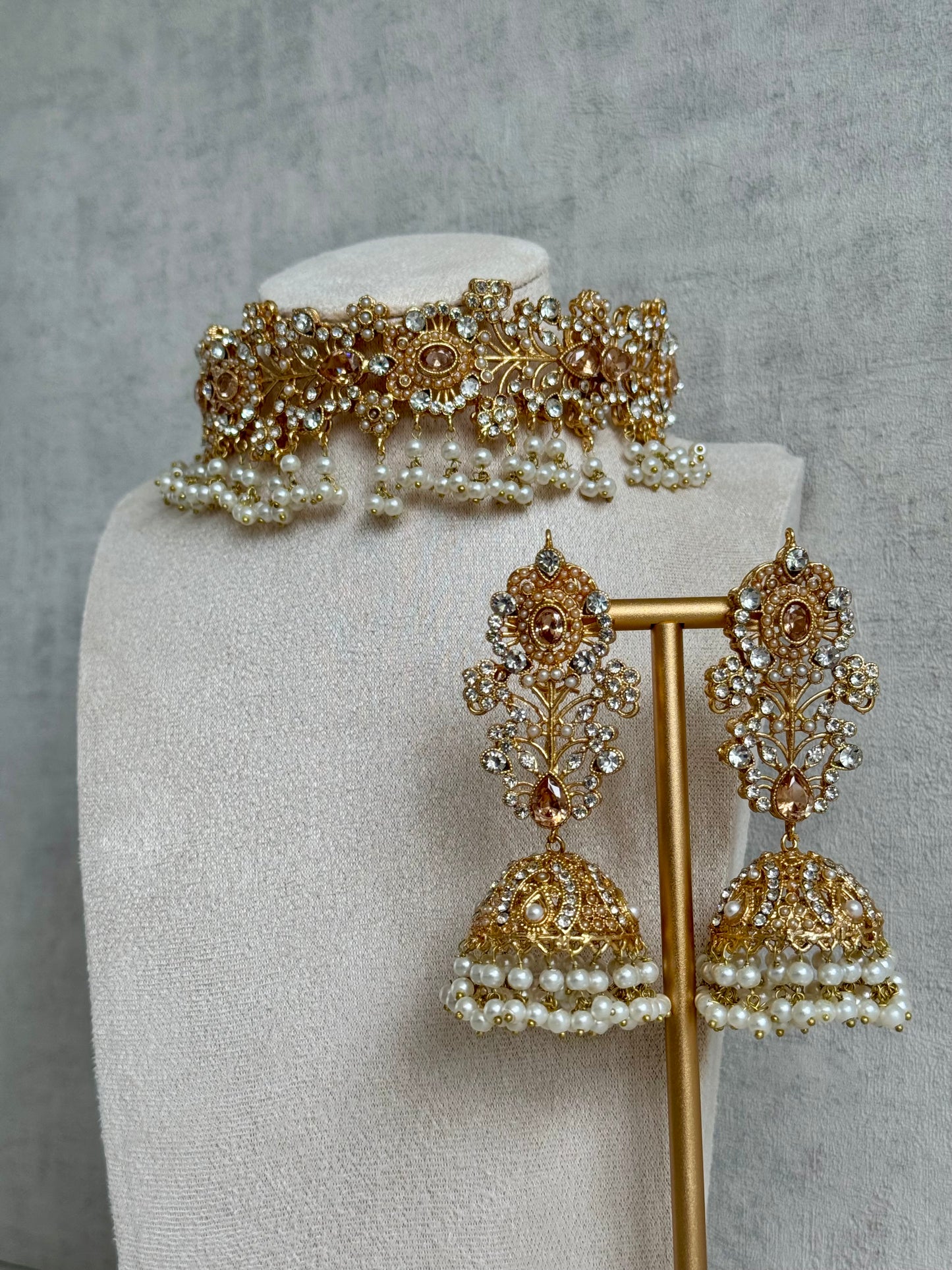 Ayura Designs Afsana Choker Set with Jhumkis – Mirror-Cut Polki, Ivory Pearls & Antique Gold Finish