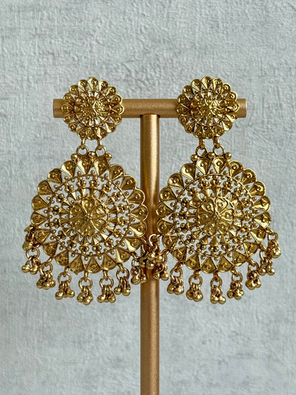 Ayura Designs Sahiban Set – Antique Gold Choker, Earrings & Tikka with Textured Filigree Motifs