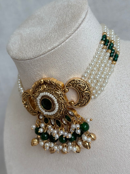Ayura Designs Mehr Choker Set with Earrings & Tikka – Emerald Green Stones, Pearl Beads, Pearl Strands & Antique Gold Finish