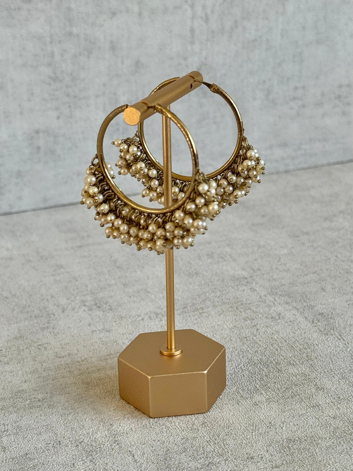 Ayura Designs Sajni Balis – Antique Gold Hoop Earrings with Pearl Cluster Detailing