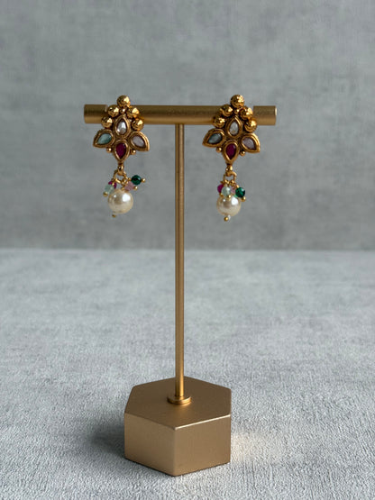 Ayura Designs Oorvi Set – Necklace, Earrings & Tikka with Mirror-Cut Multicolour Stones & Polished Gold Finish