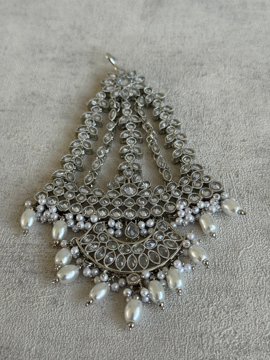 Ayura Designs Zeh Jhoomar Passa – Silver Finish with Mirror-Cut Stones & Pearl Detailing