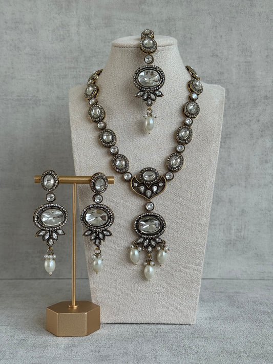 Ayura Designs Hanna Set with Necklace, Earrings & Tikka – Mirror-Cut Stones, Pearl Drops & Antique Silver Finish