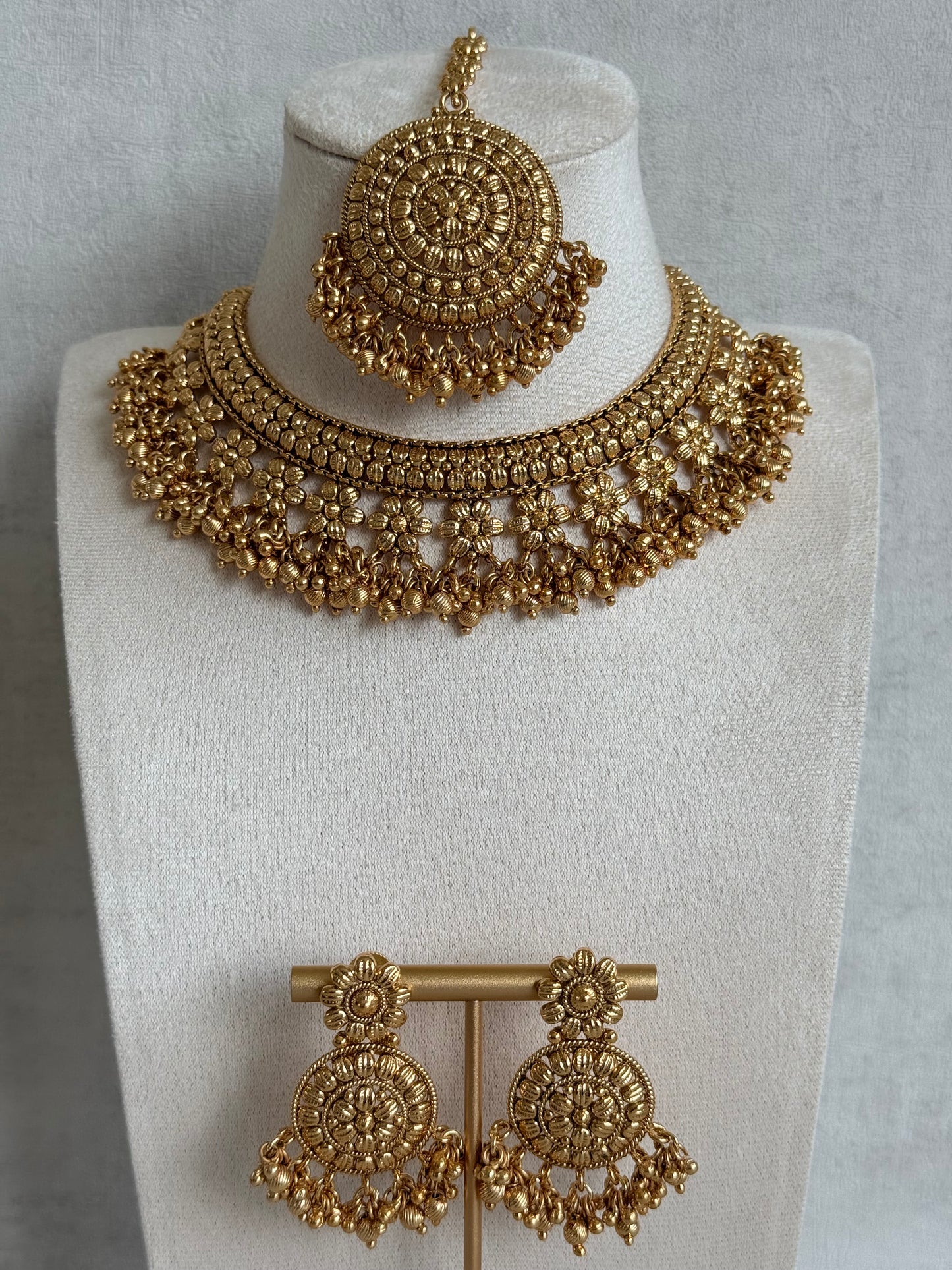 Ayura Designs Darya Necklace Set with Earrings & Tikka – Floral Antique Gold Statement Set with Ghungroo Detailing