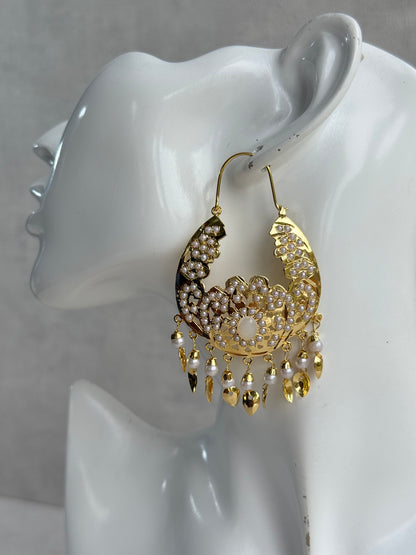 Ayura Designs Nimrat Balis – Ivory Pearls with Pippal Patti & Gold Finish