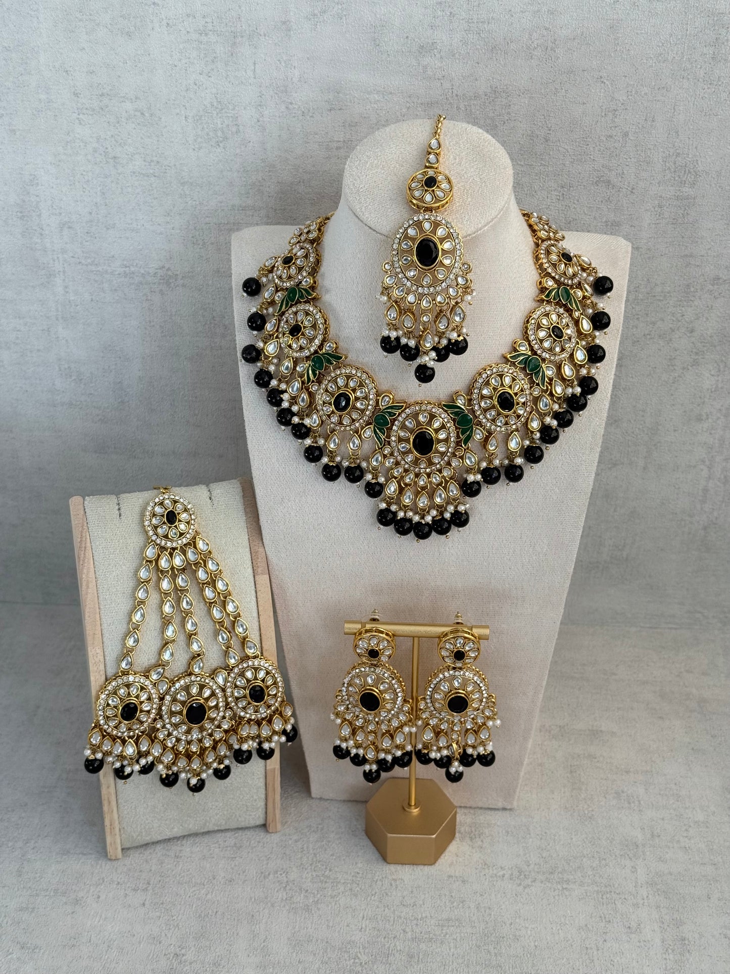 Ayura Designs Zara Set with Necklace, Earrings, Tikka & Passa – Antique Gold with Kundan Detailing & Black Beads