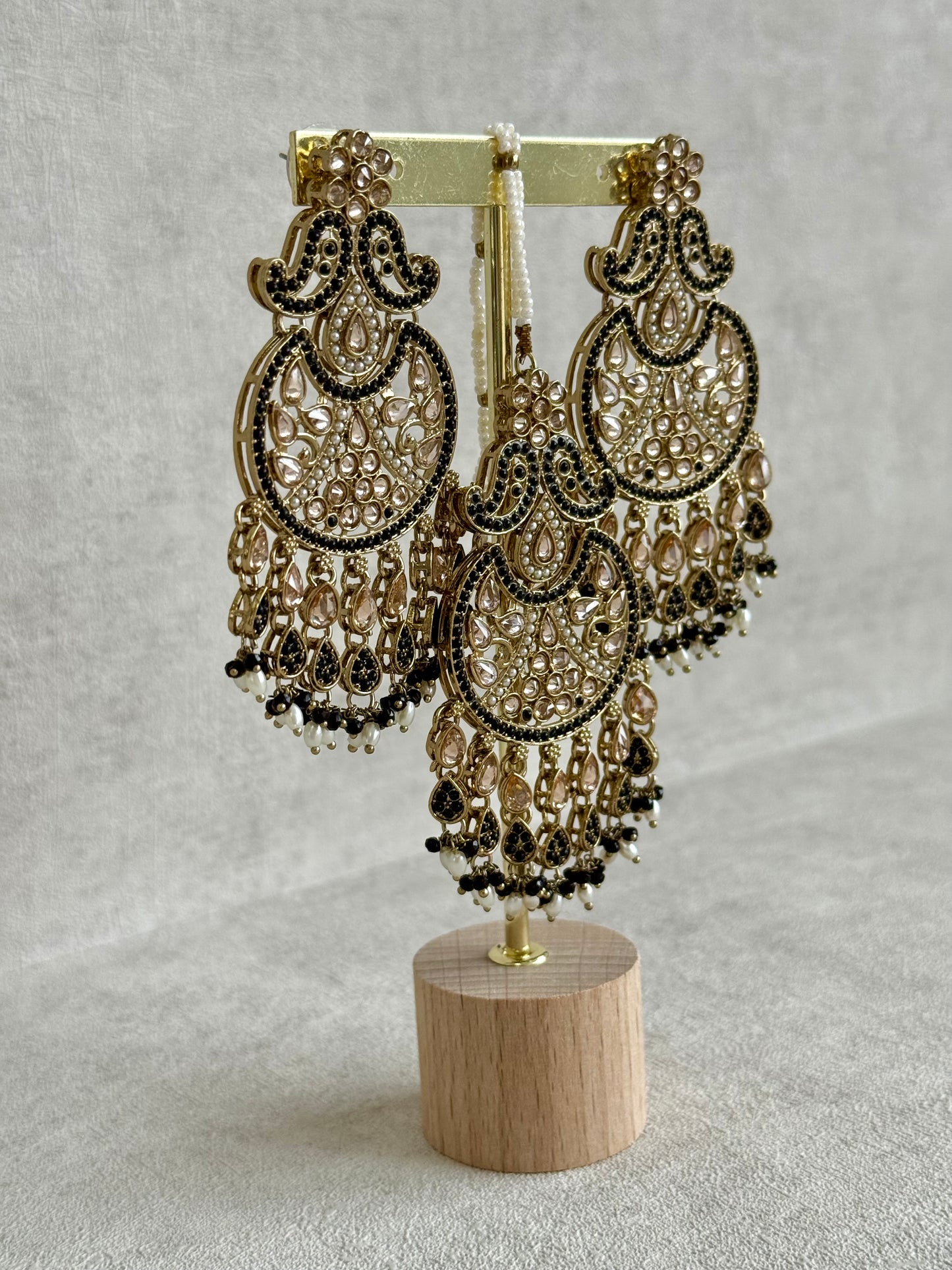 Ayura Designs Anvi Tikka Set with Earrings – Black with Champagne Stones & Pearl Drops