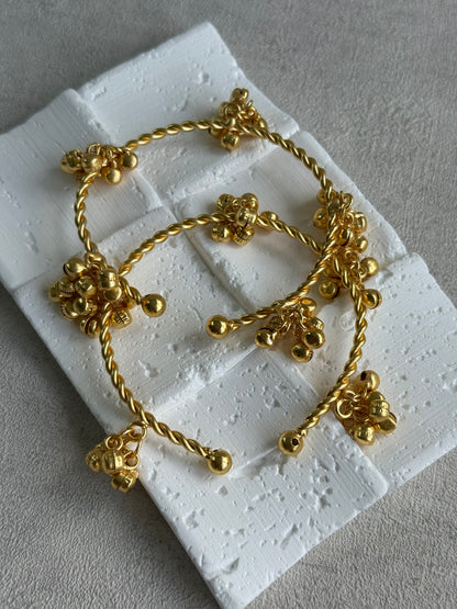 Ayura Designs Siya Adjustable Kashmiri Chudiya – Gold Tone Bangles with Ghungroo Charms (Pair)