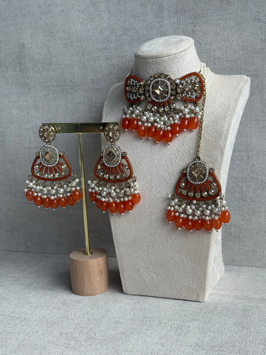 Ayura Designs Qudsia Set with Necklace, Earrings & Tikka – Burnt Orange Stones, Kundan Detailing & Antique Gold Finish