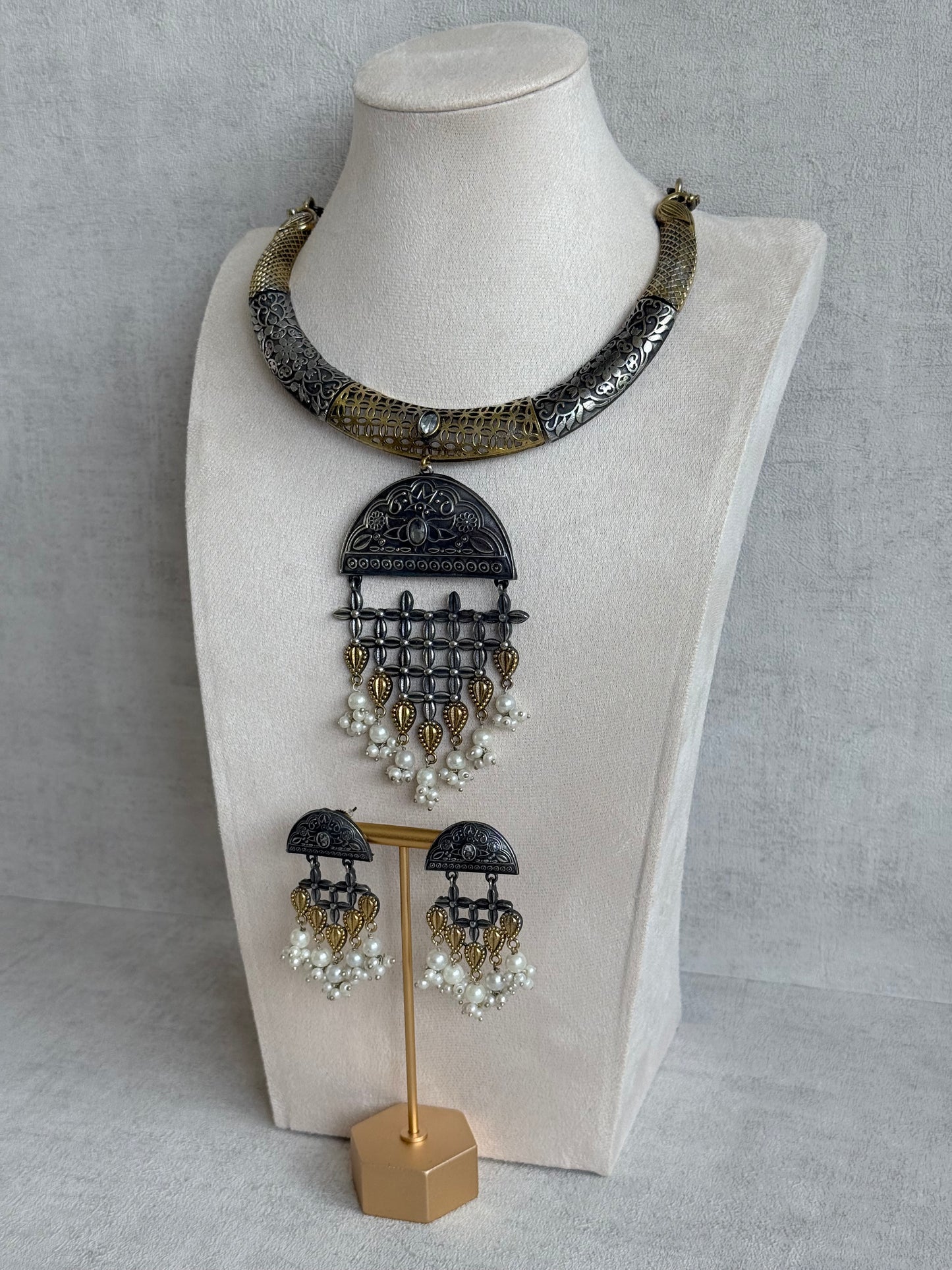 Ayura Designs Dhoop Necklace Set with Earrings – Dual Tone Oxidised Necklace with Lattice Pendant & Pearl Detailing