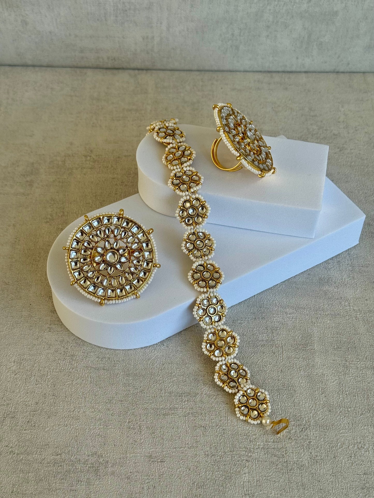 Ayura Designs Sultana Bridal Set with Necklace, Jhumkis, Tikka, Nath, Ring & Sheeshphool – Jadau Kundan Craftsmanship with Mirror-Cut Polki Stones, Ivory Pearls & Antique Gold Finish