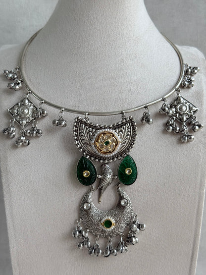 Ayura Designs Jiyana Collar Necklace Set – Emerald Green Carved Teardrop Stones & Oxidised Silver Finish