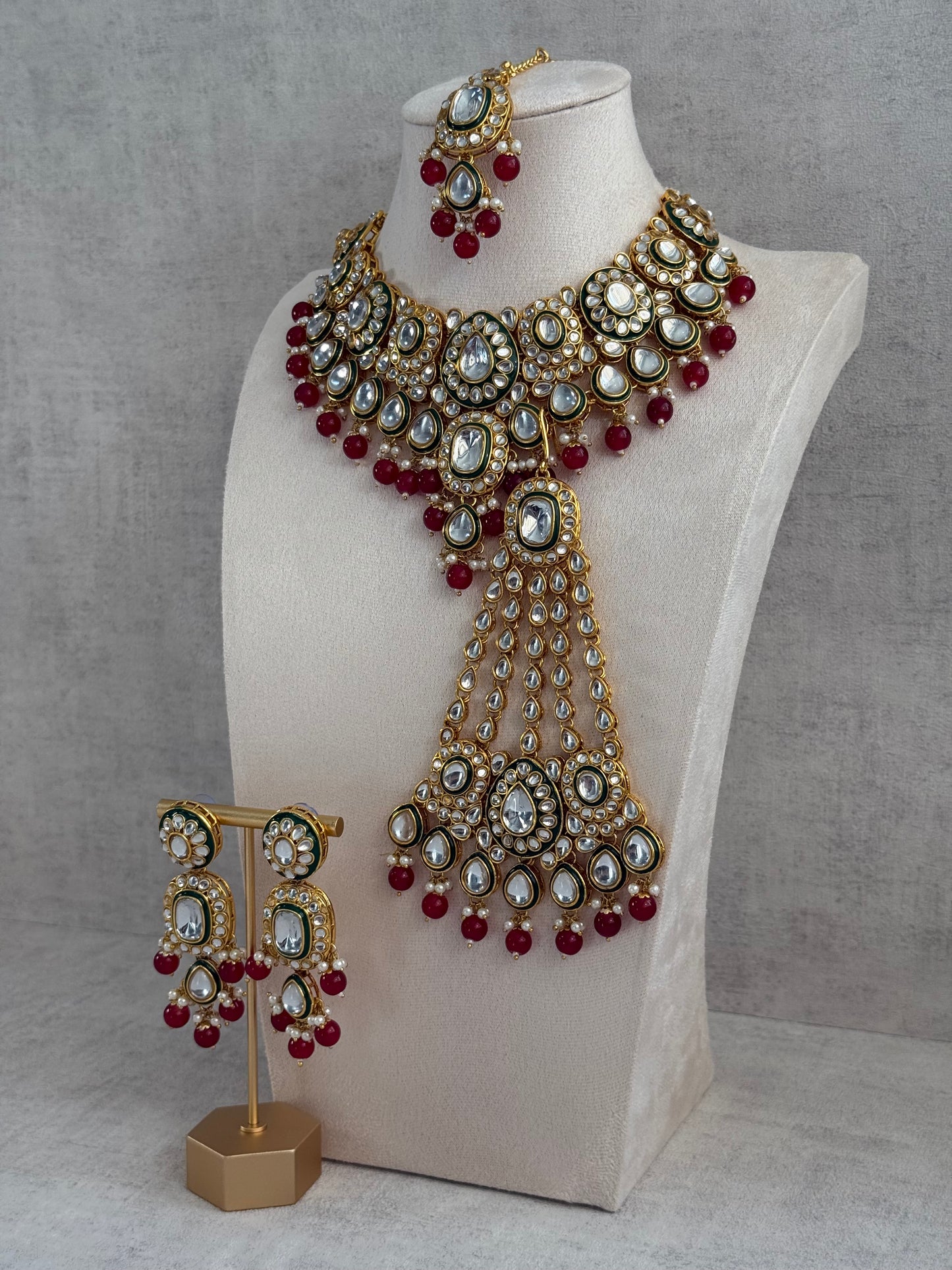 Ayura Designs Jashan Set with Necklace, Earrings, Tikka & Passa – Kundan Detailing, Pearl Drops & Ruby Red Beads