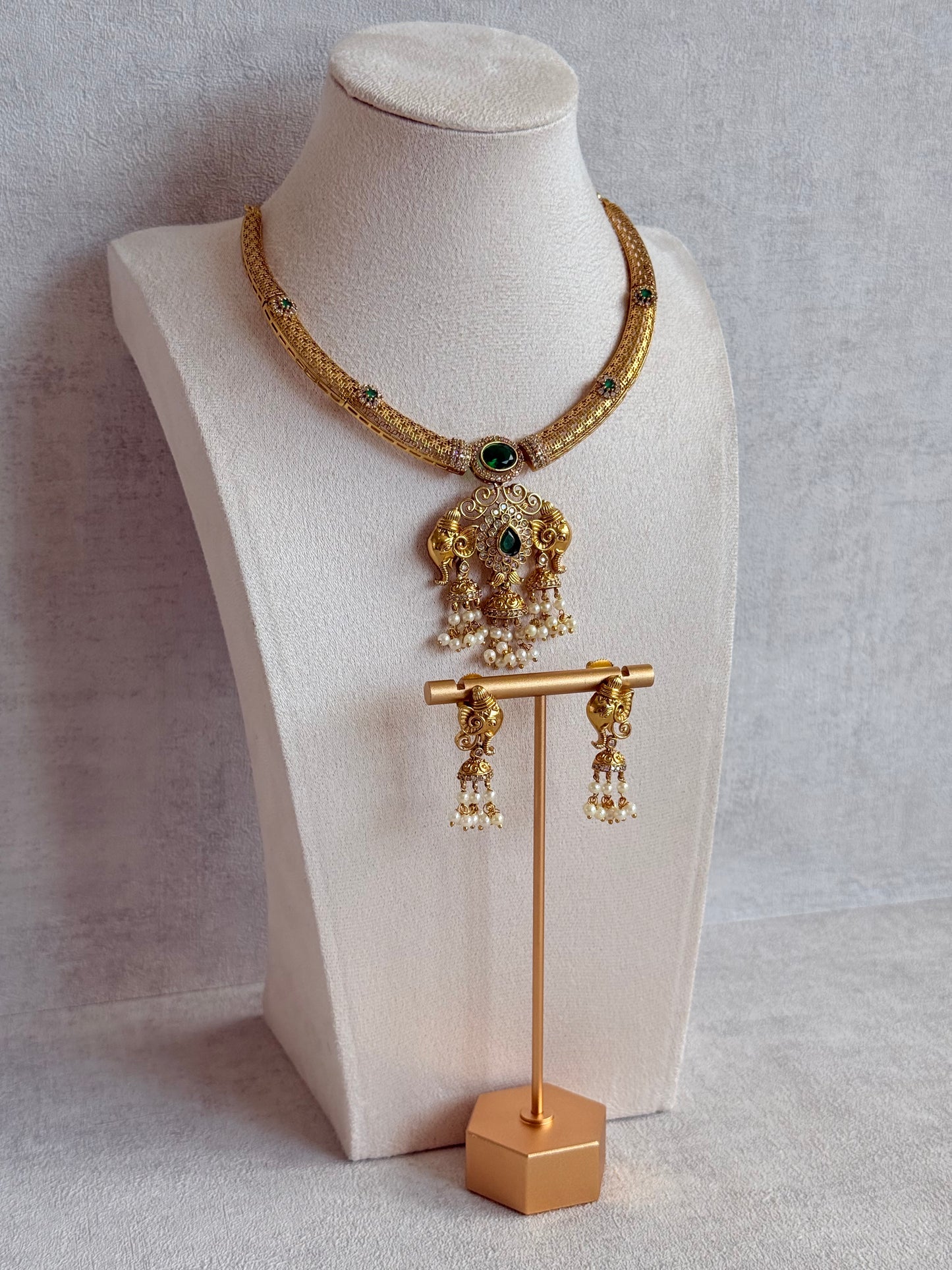 Ayura Designs Wadha Collar Necklace Set with Earrings – Gold Elephant Pendant & Emerald Green Stone Detailing