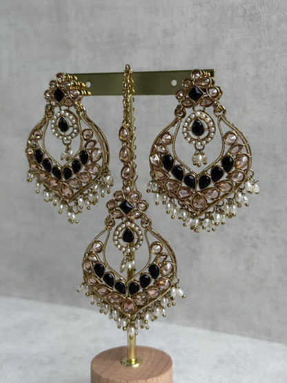 Ayura Designs Damini Tikka Set – Mirror-Cut Kundan Earrings & Tikka with Black Enamel and Pearl Detailing