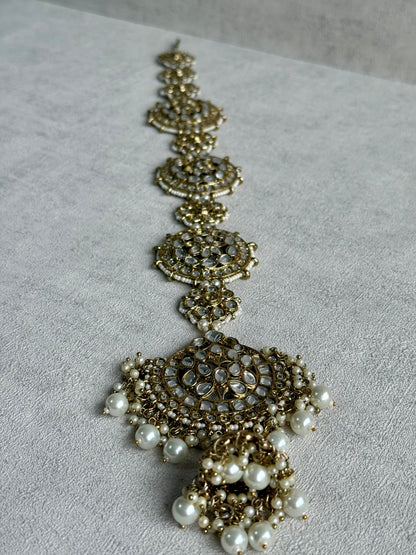 Ayura Designs Laraib Parandi – Mirror-Cut Kundan with Pearl Drops in Antique Gold Finish