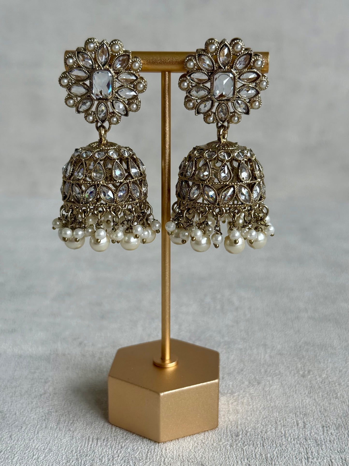 Ayura Designs Sufia Set – Antique Gold Necklace, Mirror-Cut Stones, Jhumkis & Tikka with Pearl Detailing