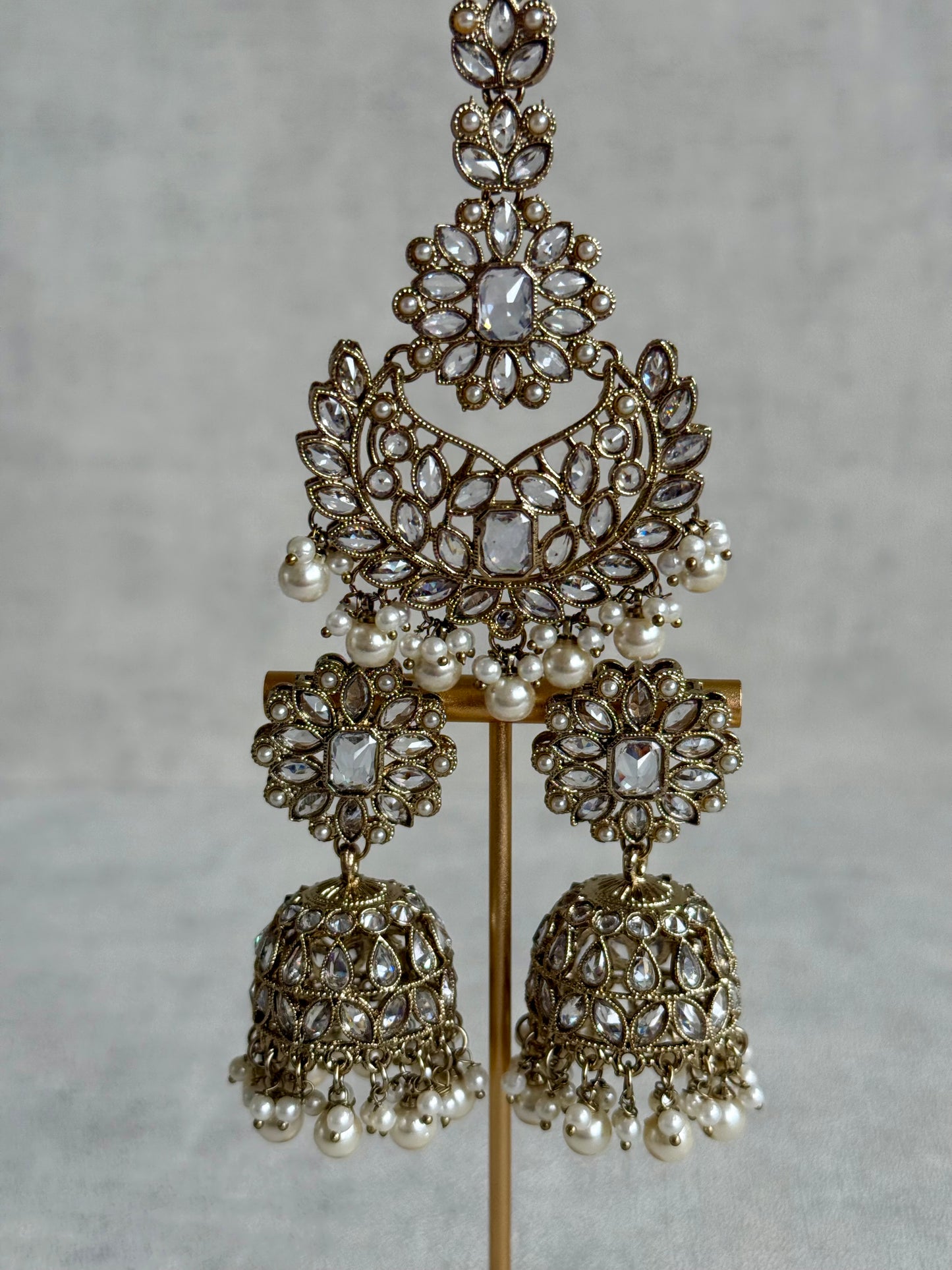 Ayura Designs Sufia Set – Antique Gold Necklace, Mirror-Cut Stones, Jhumkis & Tikka with Pearl Detailing