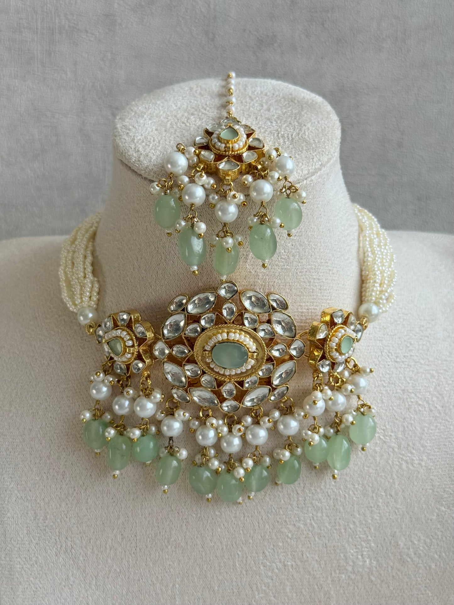 Ayura Designs Tasveer Pachi Kundan Choker Set with Earrings, Tikka & Mint Green Bead Detailing