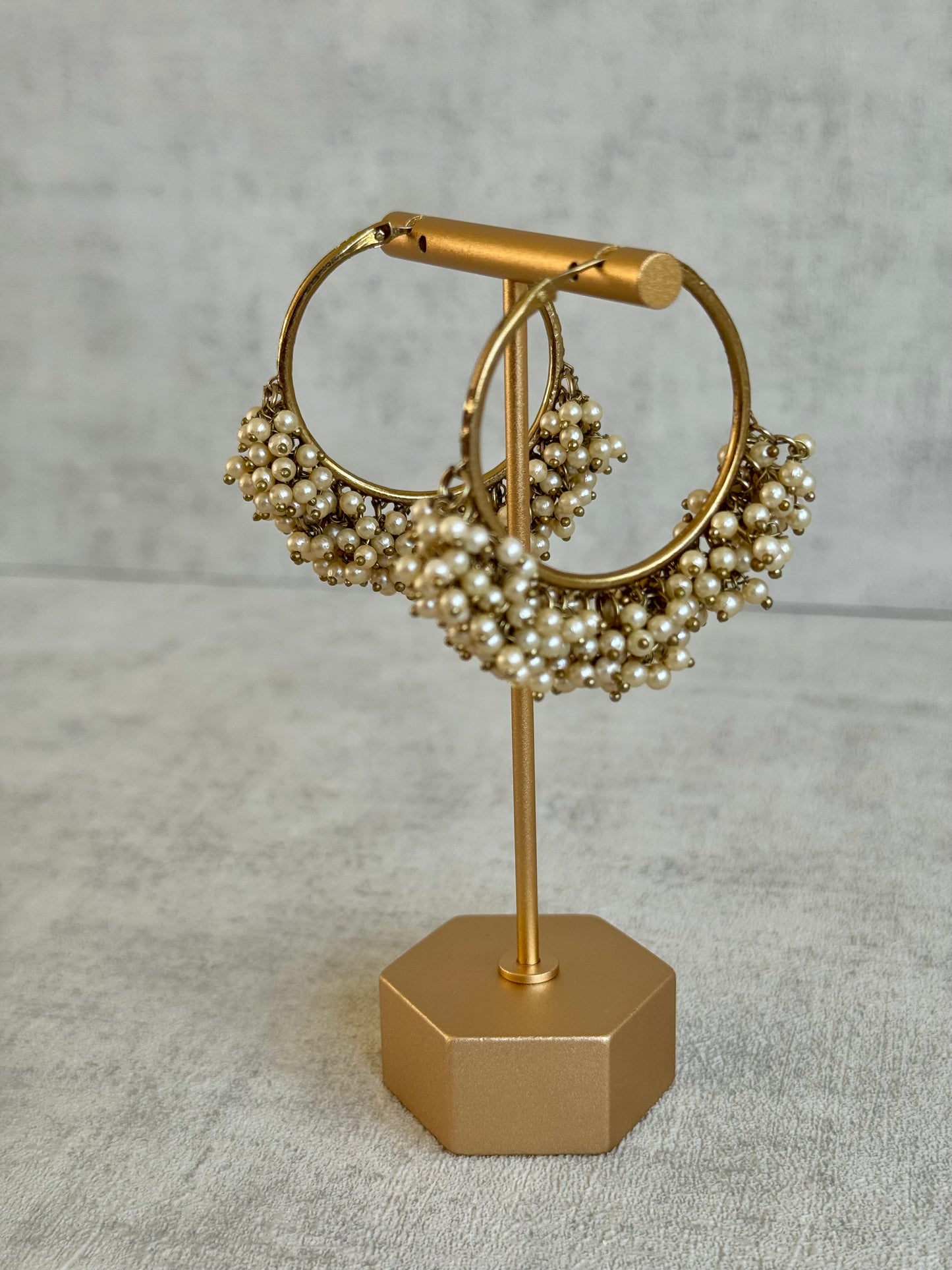 Ayura Designs Sajni Balis – Antique Gold Hoop Earrings with Pearl Cluster Detailing