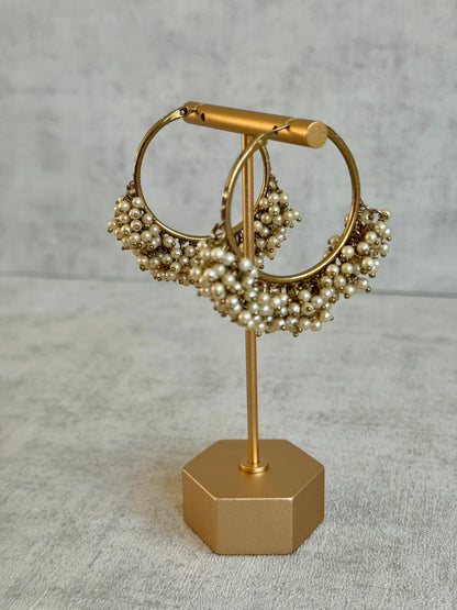 Ayura Designs Sajni Balis – Antique Gold Hoop Earrings with Pearl Cluster Detailing