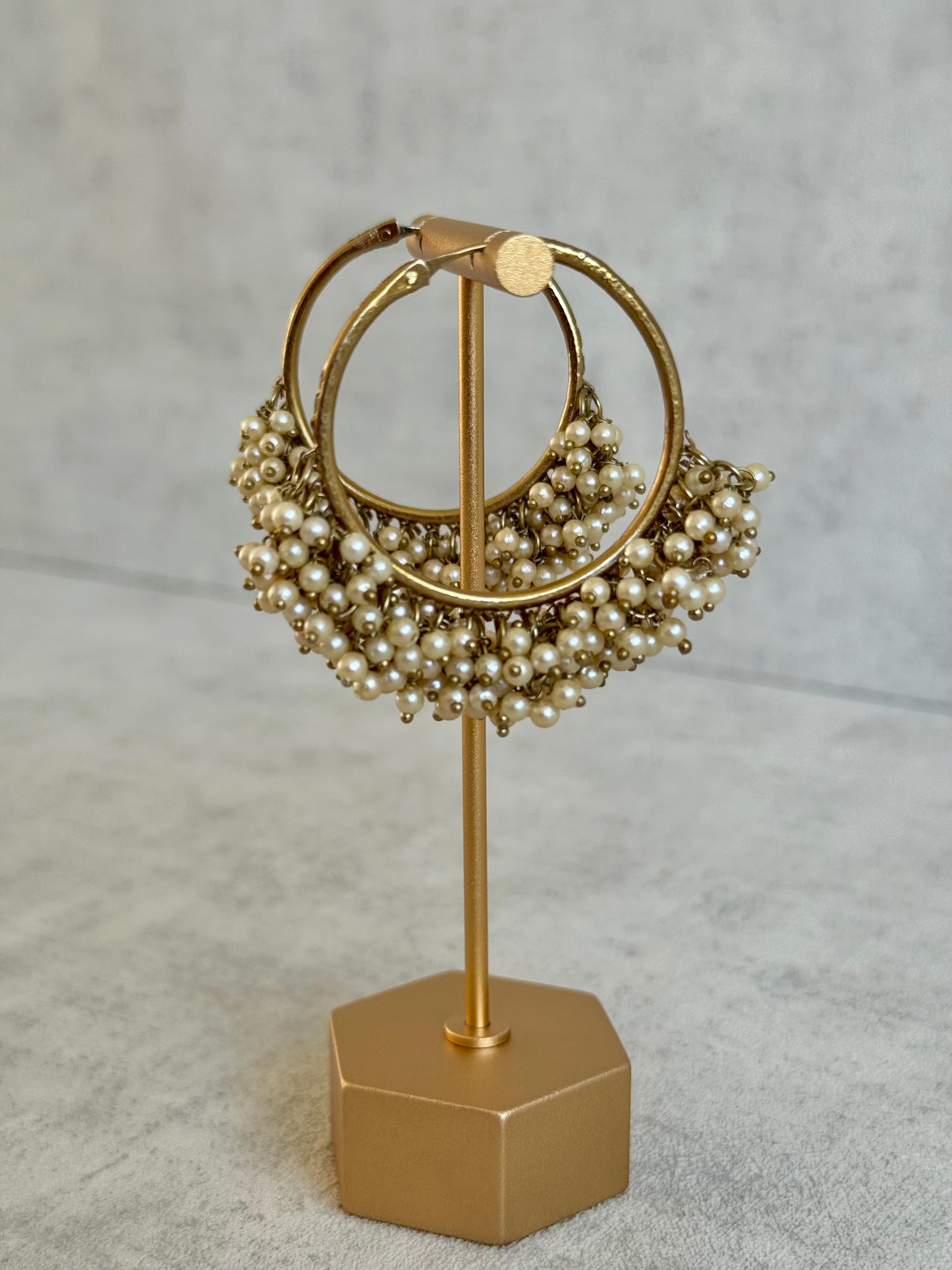 Ayura Designs Sajni Balis – Antique Gold Hoop Earrings with Pearl Cluster Detailing