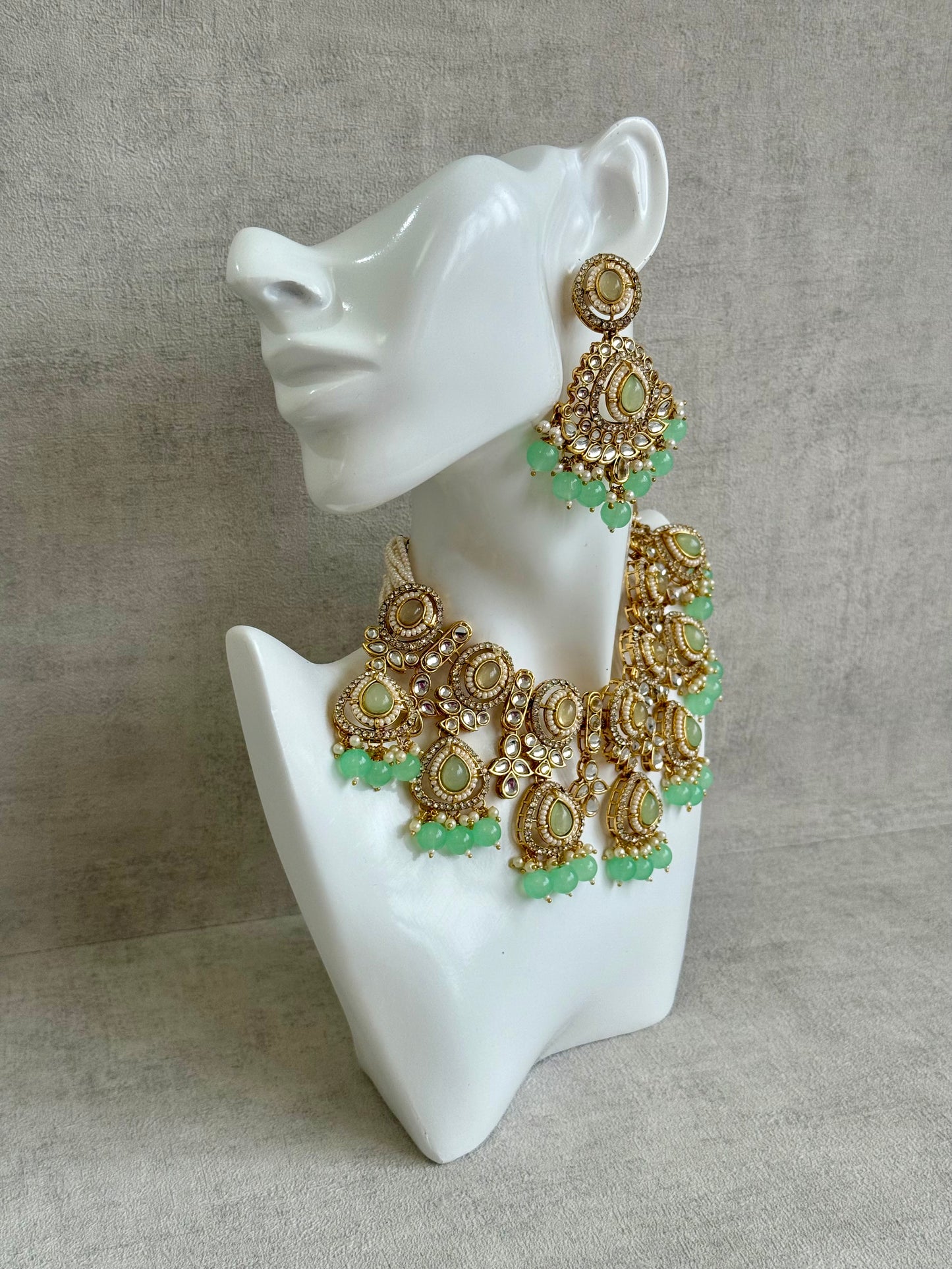 Ayura Designs Janvi Set with Necklace, Earrings & Tikka – Kundan Detailing, Mint Green Beads & Pearls Drops
