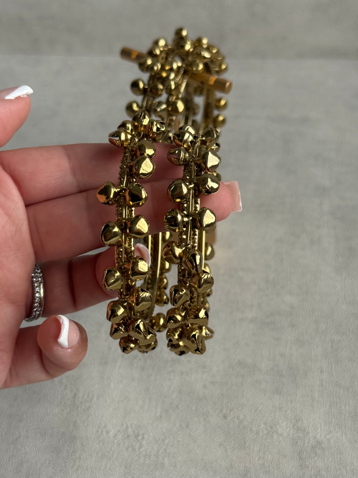 Ayura Designs Sheen Chudiya/Bangles – Set of 4 Gold Bangles with Ghungroo Detailing