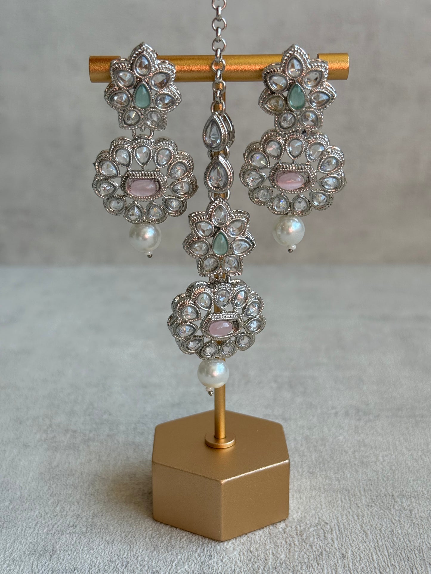 Ayura Designs Sumbul Set with Necklace, Earrings & Tikka – Mint & Blush Stones, Mirror-Cut Accents & Pearl Drops