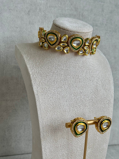 Ayura Designs Sehaj Choker Set – Emerald Green & Gold Kundan Choker with Matching Stud Earrings in Teardrop Design
