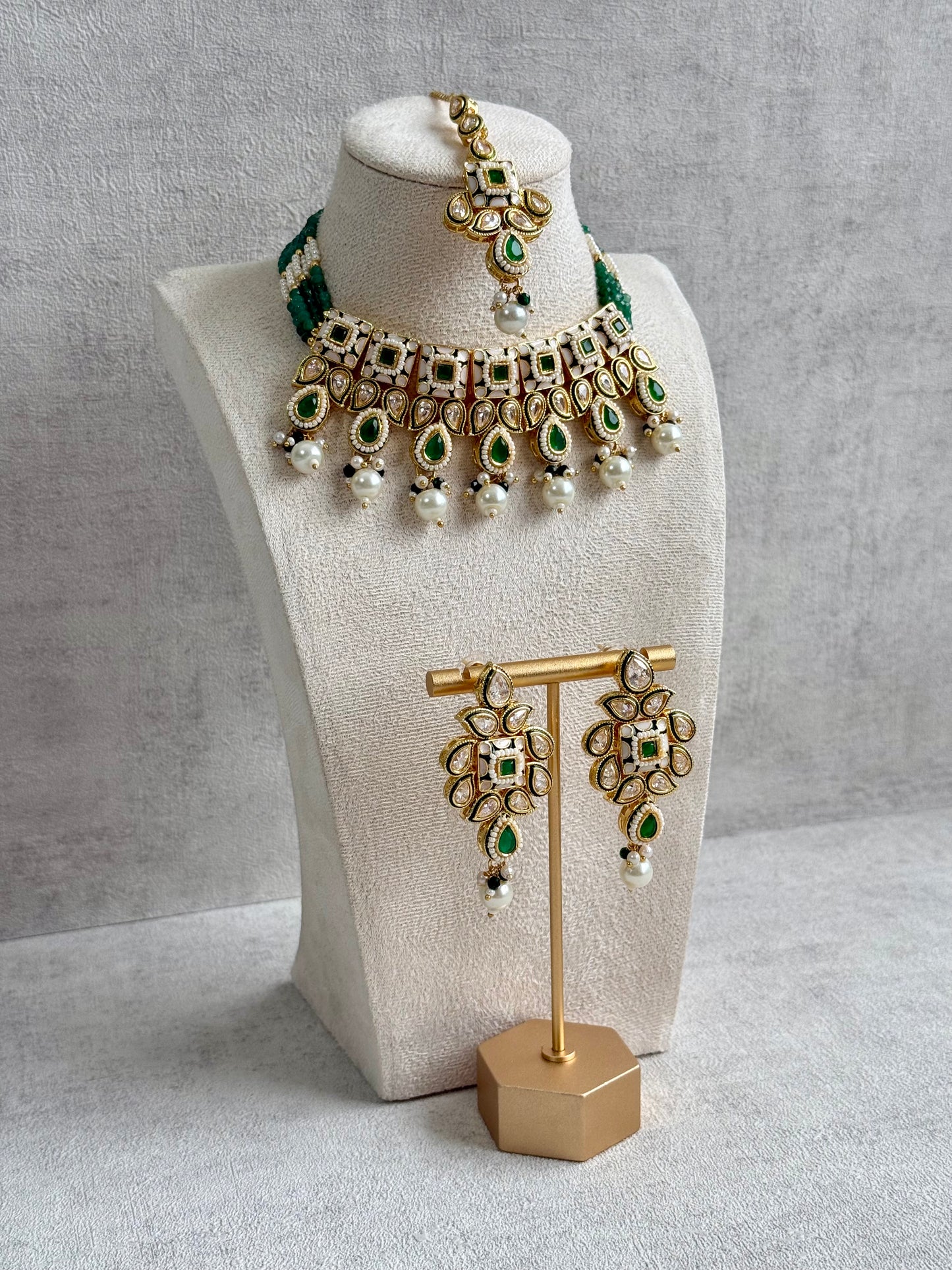 Ayura Designs Jiara Set – Necklace, Earrings & Tikka with Mirror-Cut Stones, Emerald Green & Pearl Detailing
