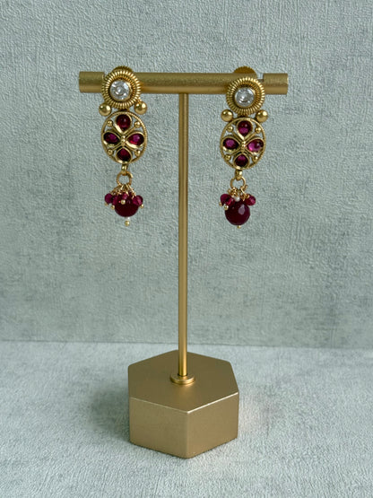 Ayura Designs Perniya Set with Necklace & Earrings – Mirror-Cut Stones with Rani Pink Accents in Antique Gold Finish