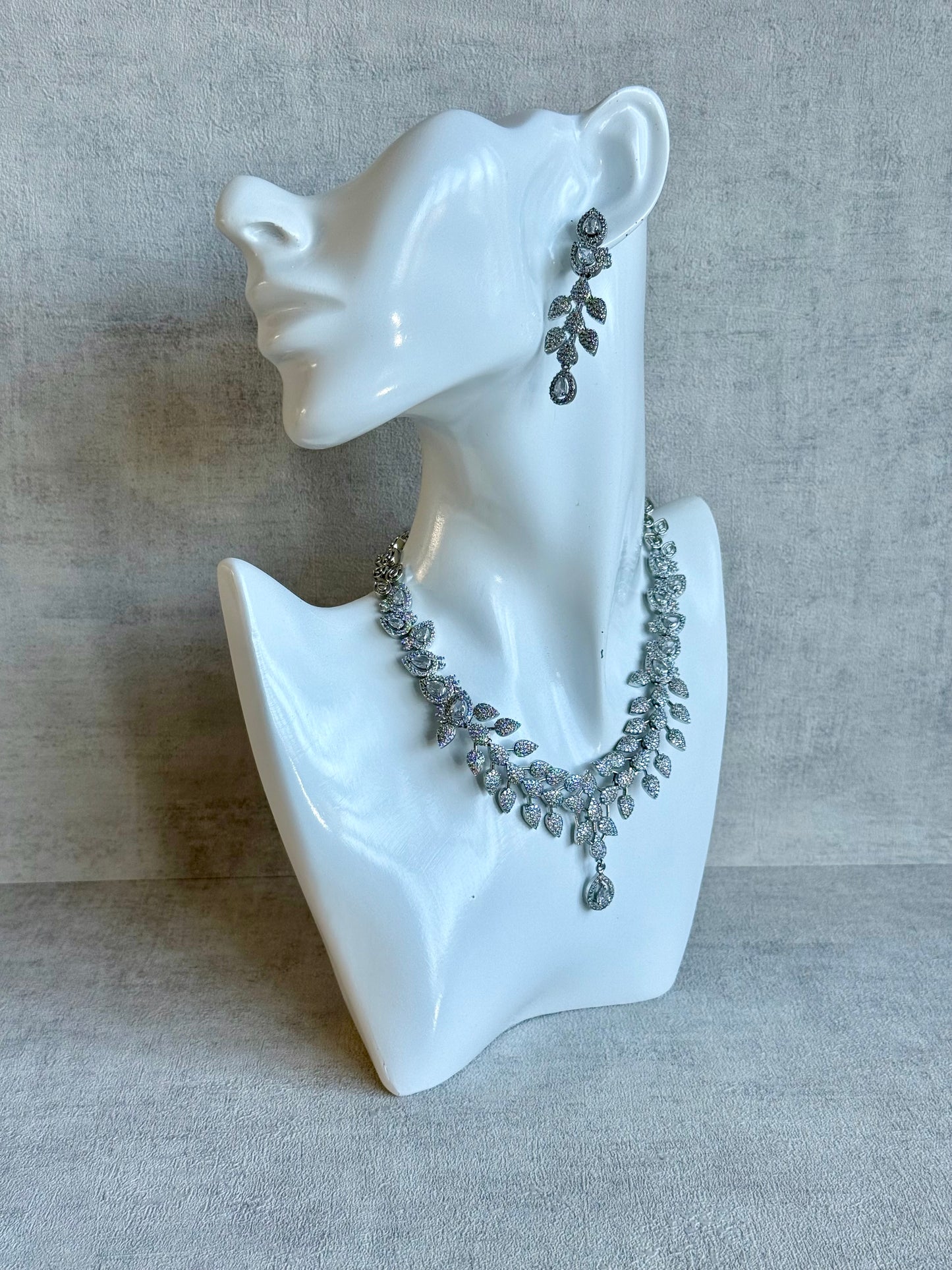 Ayura Designs Vivienne Set with Necklace & Earrings – Silver Finish with Teardrop Crystals and Clustered Leaf Detailing