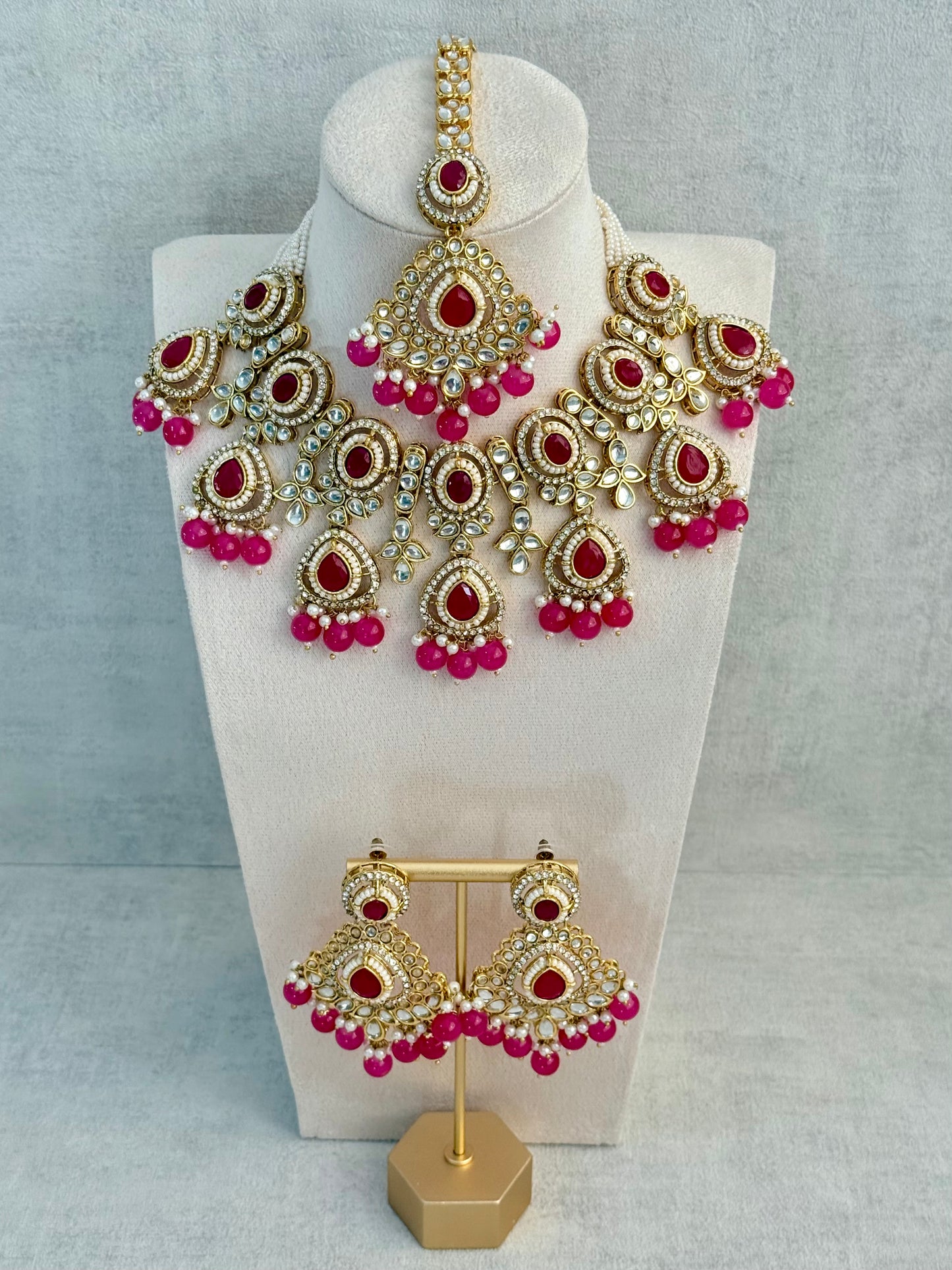Ayura Designs Janvi Set with Necklace, Earrings & Tikka – Kundan Detailing, Hot Pink Beads & Ivory Pearl Drops