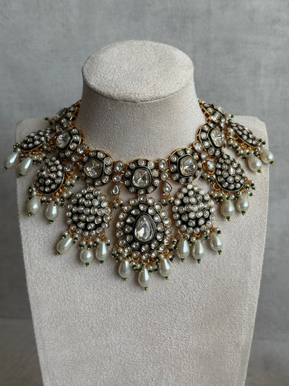 Ayura Designs Ayesha Bridal Set with Necklace, Earrings, Tikka & Passa – Emerald Green Enamel, Mirror-Cut Stones, Pearls & Antique Gold Kundan Detailing