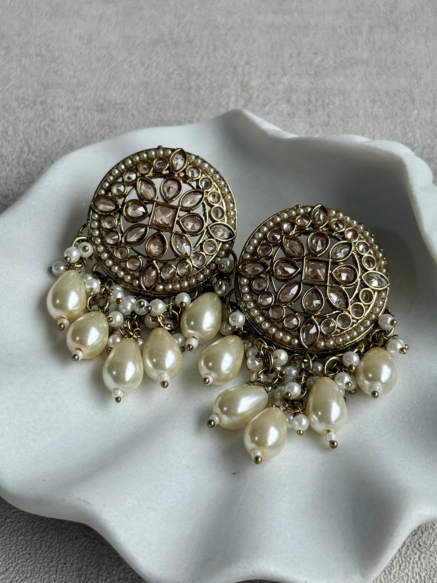 Ayura Designs Aynoor Earrings – Antique Gold Finish with Mirror-Cut Stones & Pearl Drops