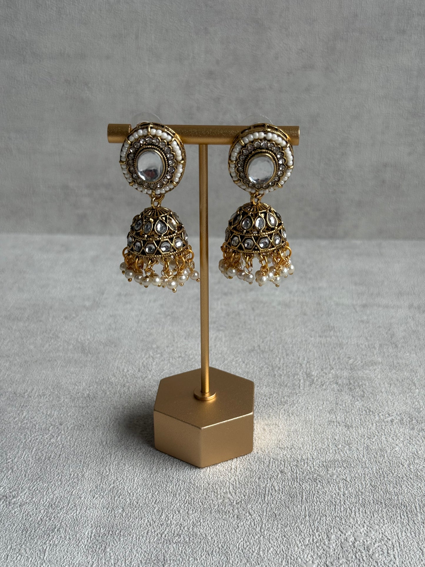 Ayura Designs Muskaan Set – Choker, Jhumkis & Tikka with Ivory Pearls, Mirror-Cut Kundan Stones & Antique Gold Finish