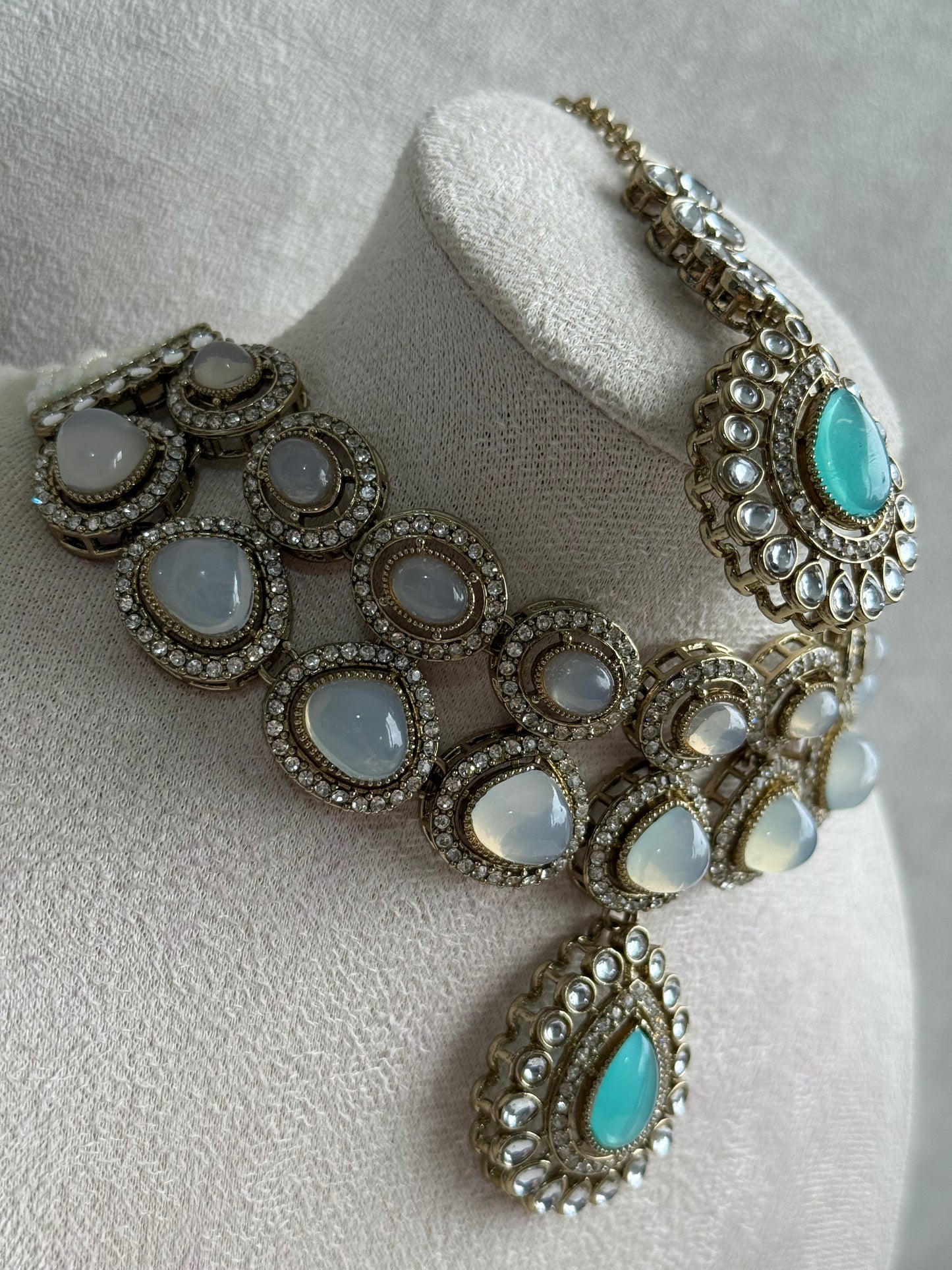Ayura Designs Tamara Set with Necklace, Earrings & Tikka – Aqua & Opal Stones with Kundan Detailing in Antique Gold Finish