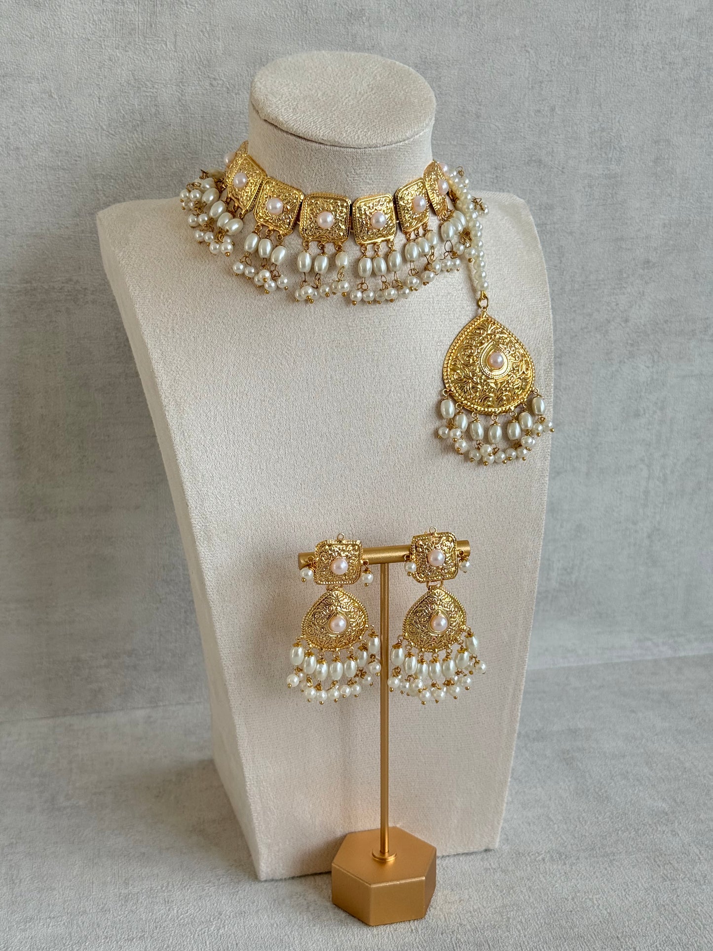 Ayura Designs Chetna Choker Set with Earrings & Tikka – Ivory Pearl Beads & Pearl Drops with Pipal Patti Detailing