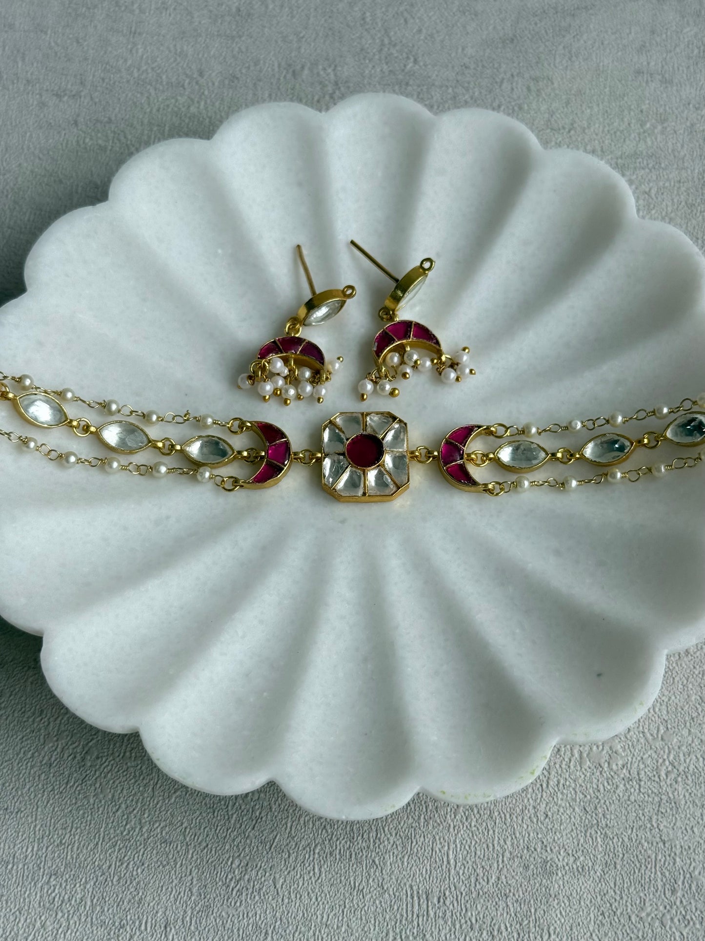 Ayura Designs Mahi Choker Set with Earrings – Meenakari Kundan Hot Pink & Ivory Detailing