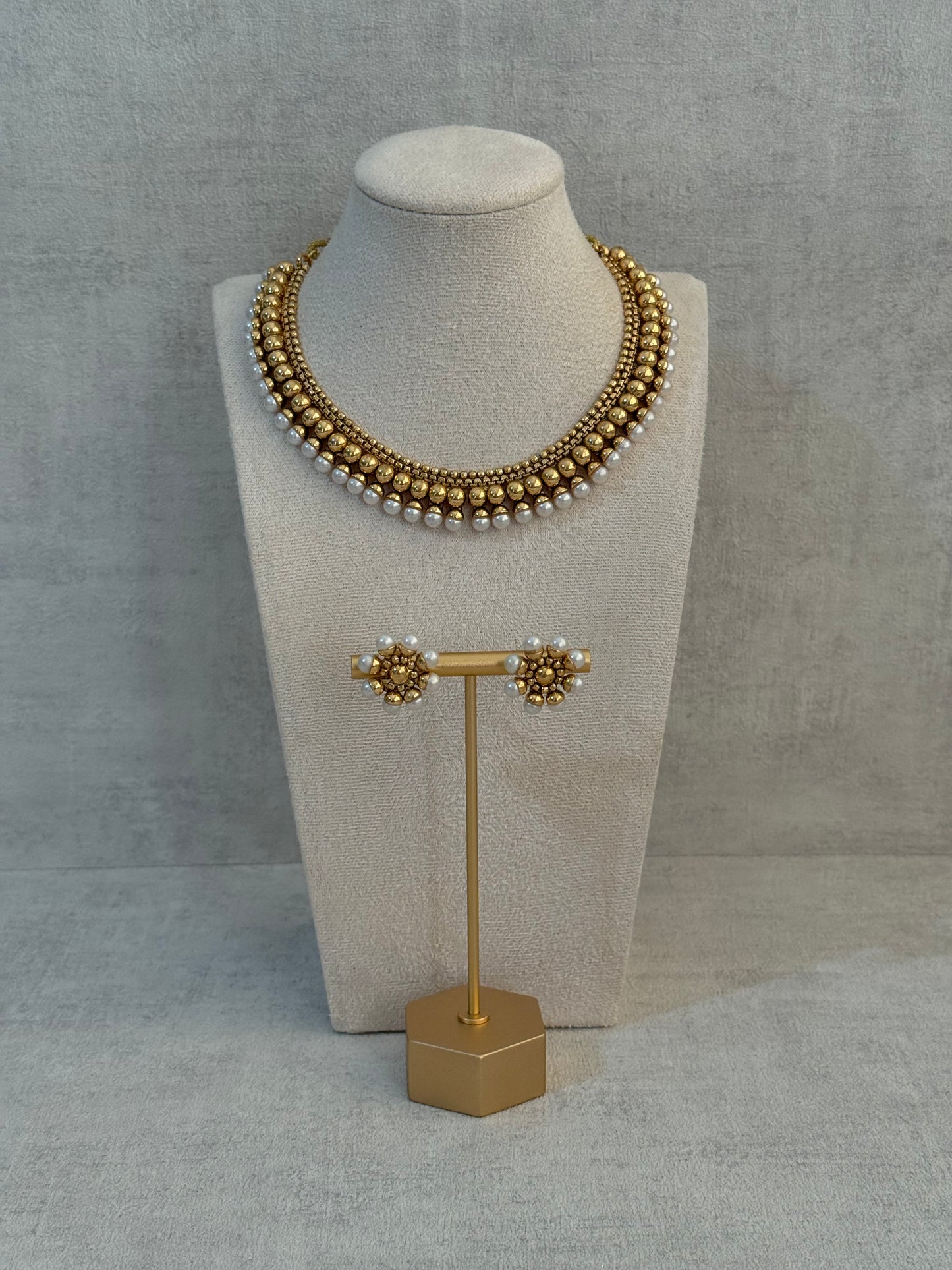 Ayura Designs Devyani Set with Stud Earrings – Antique Gold Layers with Pearl Edging