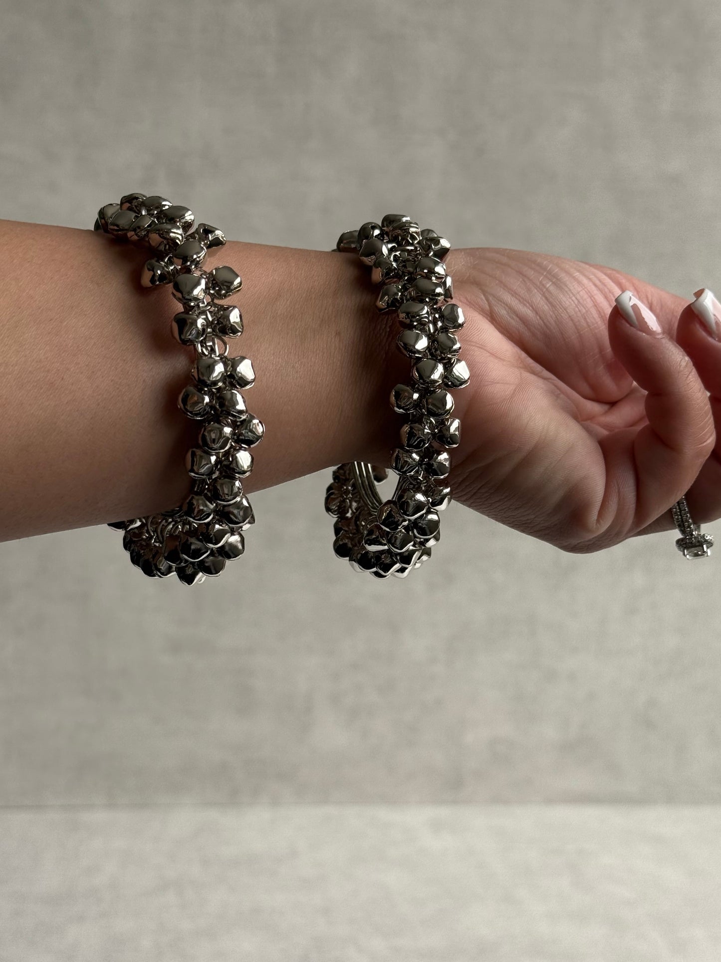 Ayura Designs Taraana Chudiya/Bangles – Set of 2 Silver Bangles with Ghungroo Detailing