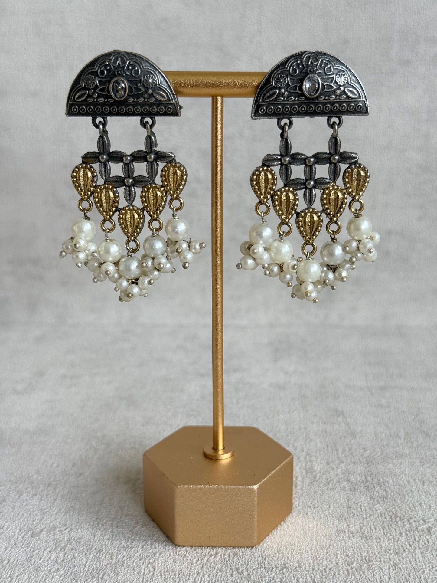 Ayura Designs Dhoop Necklace Set with Earrings – Dual Tone Oxidised Necklace with Lattice Pendant & Pearl Detailing