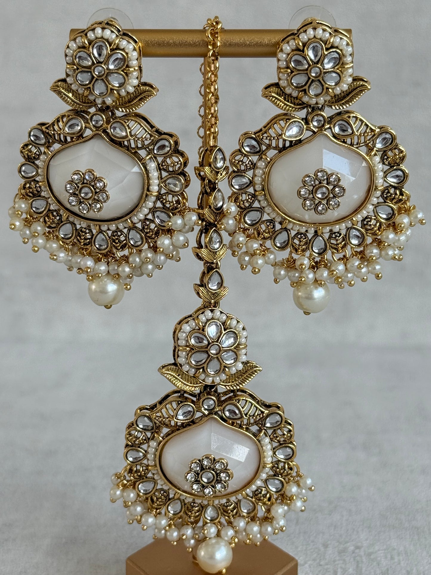 Ayura Designs Asra Tikka Set with Earrings – Ivory Stone, Kundan & Pearl Detailing