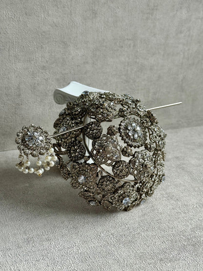 Ayura Designs Lotus Hair Bun Cover – Antique Silver with Mirror-Cut Stones & Floral Detailing