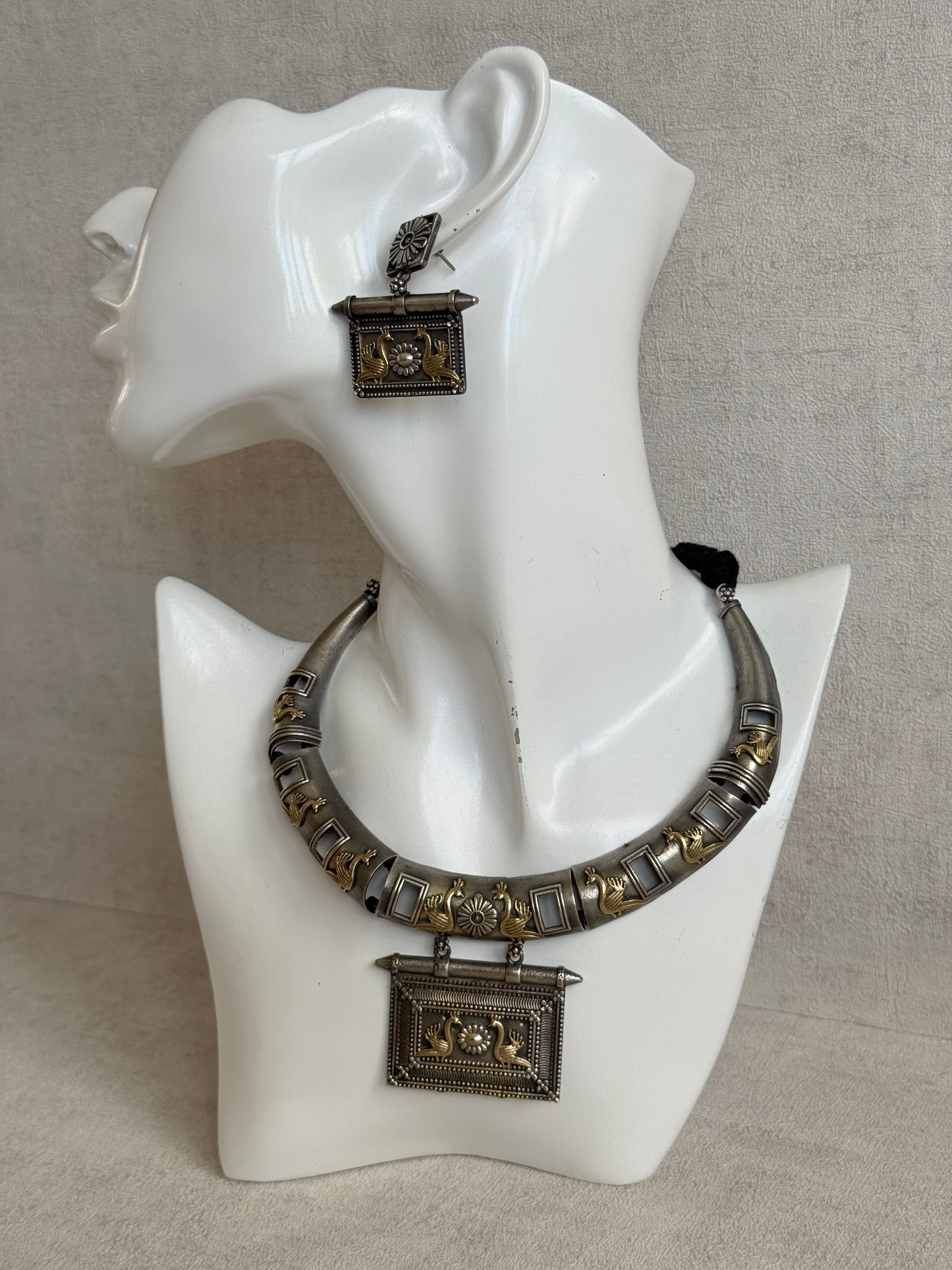 Ayura Designs Naina Necklace Set with Earrings – Dual Tone Oxidised Necklace with Bird Motifs, Black Stone Detailing & Statement Pendant