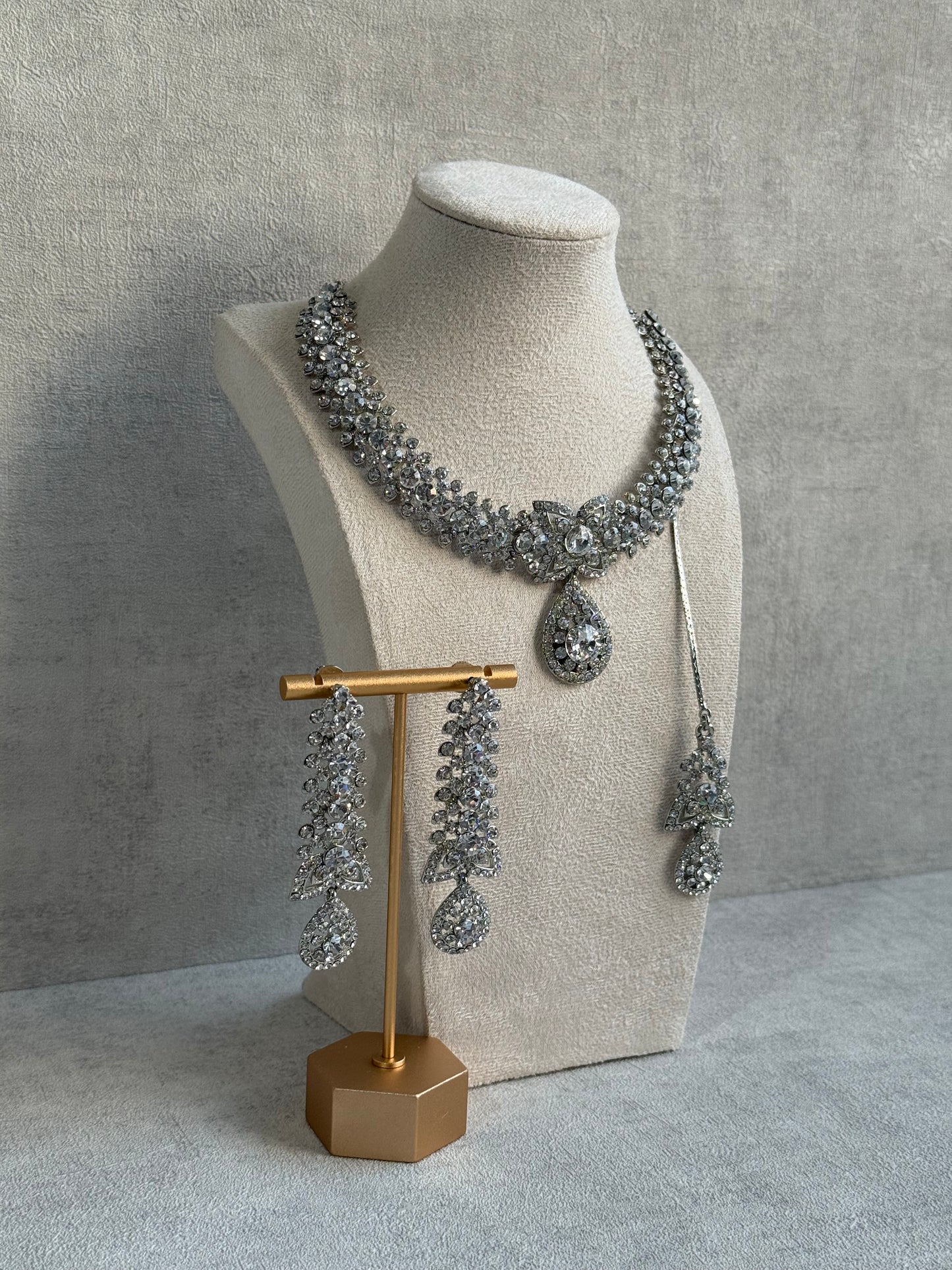 Ayura Designs Falaq Set with Necklace, Earrings & Tikka – Silver Finish with Diamond-Cut Crystals