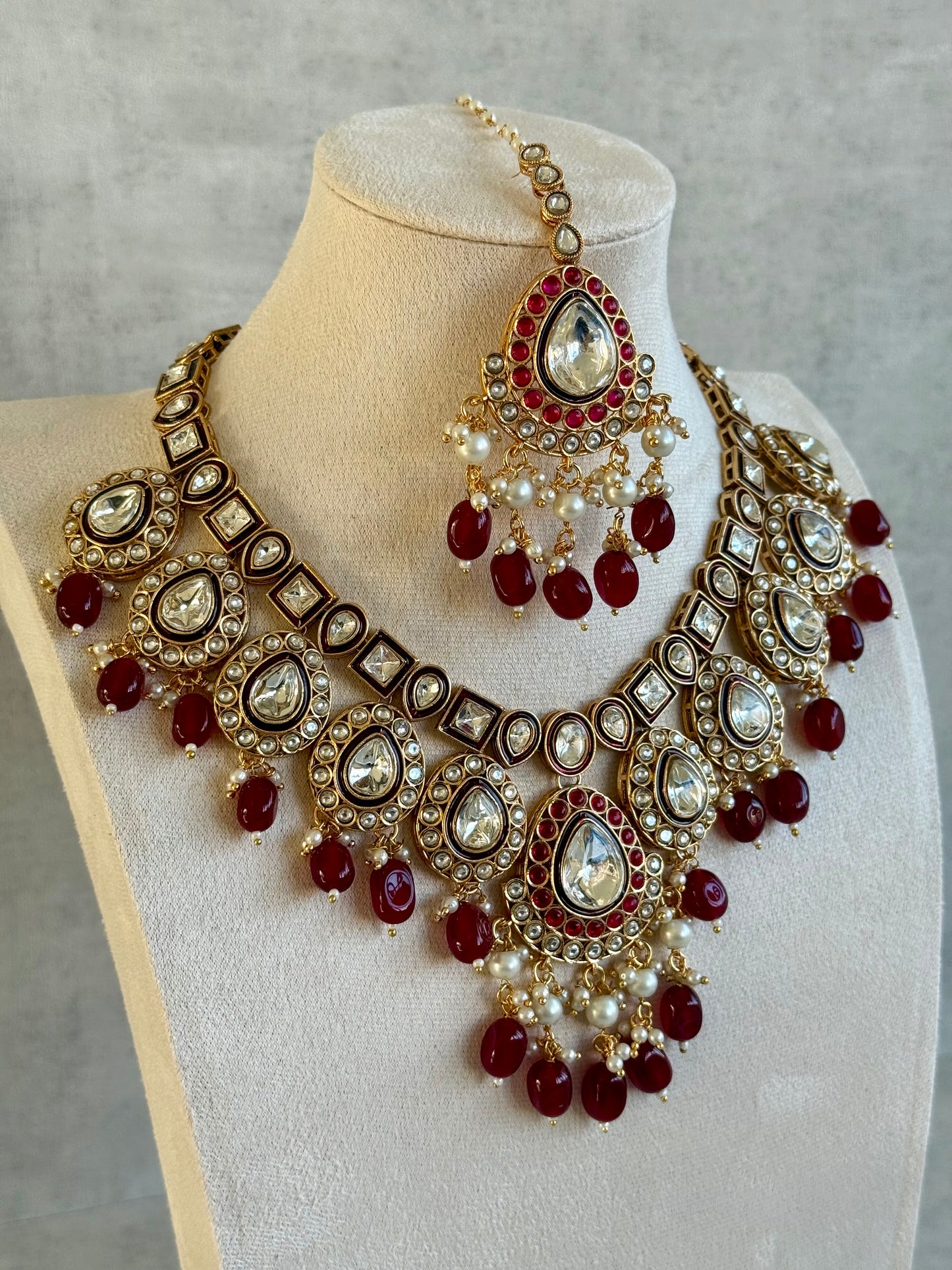 Ayura Designs Ishyat Set with Necklace, Earrings & Tikka – Kundan Detailing, Ruby Red Drops & Ivory Pearls