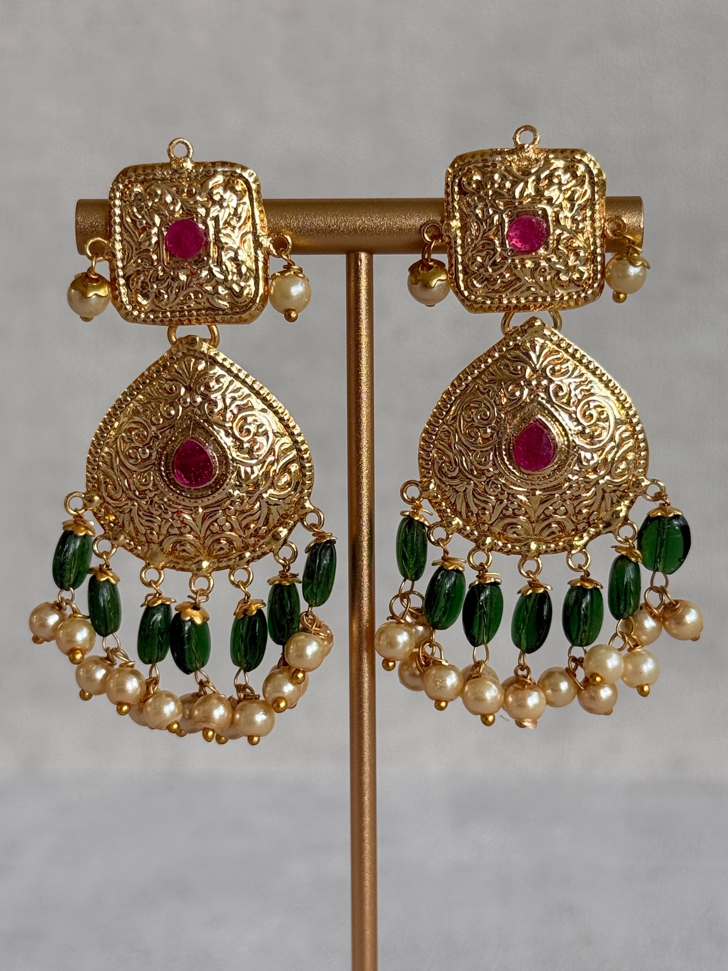Ayura Designs Chetna Choker Set with Earrings & Tikka – Emerald Green Beads, Cream Pearl Drops with Pipal Patti Detailing